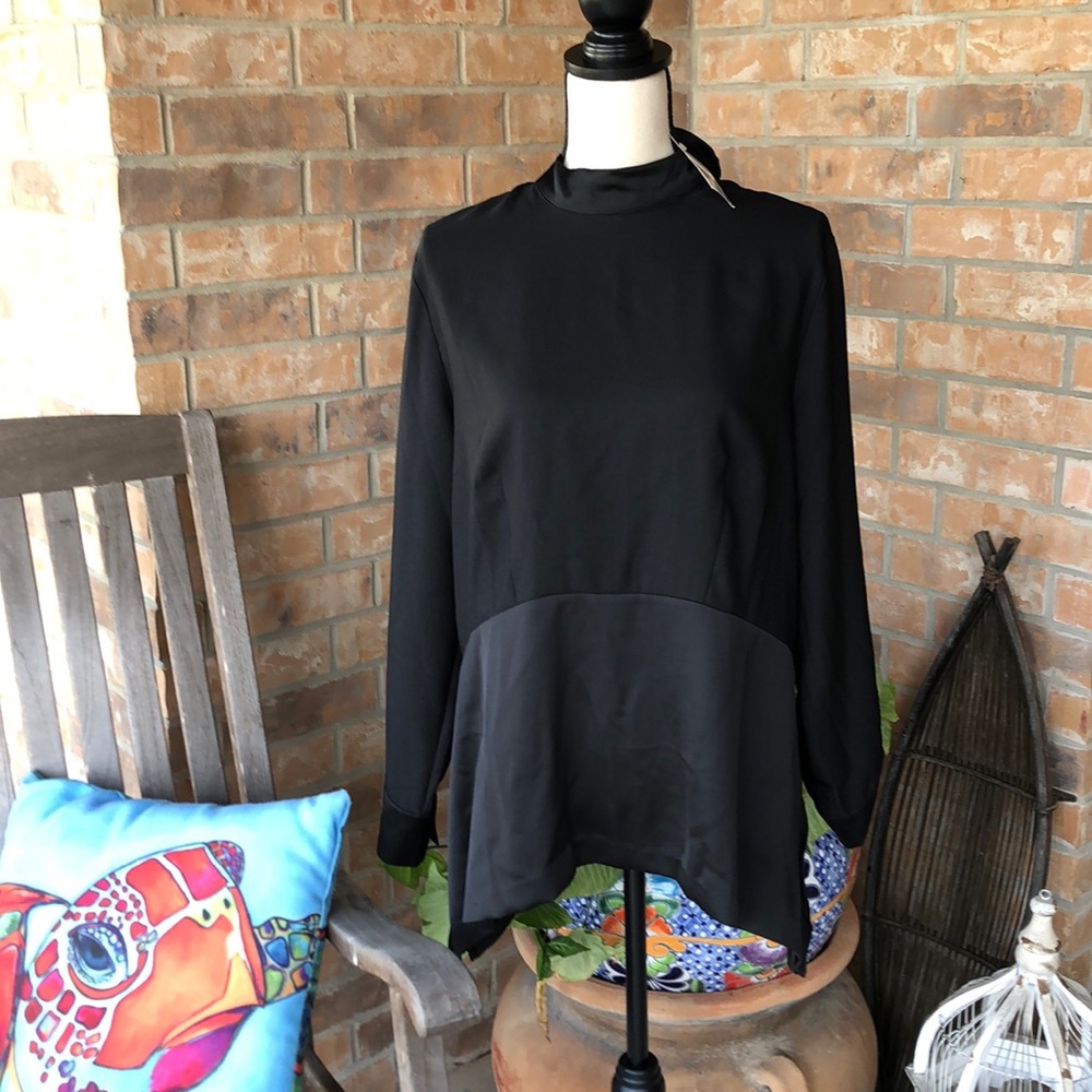 NWT h&m dressy blouse.
